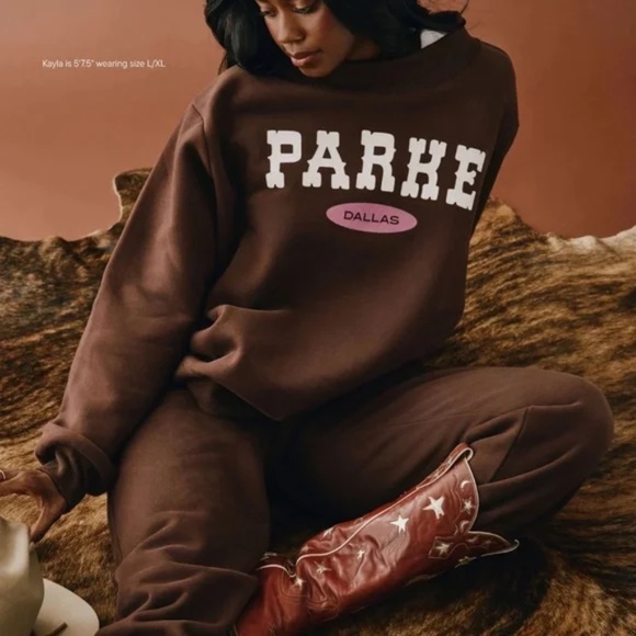 PARKE Dallas Signature Mockneck NWT - Picture 7 of 7